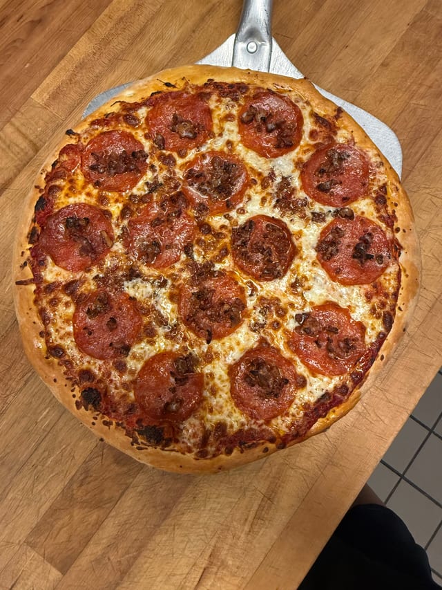 10" Small Pizza.