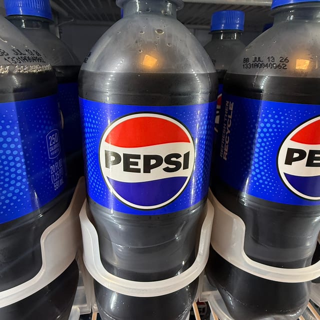 20oz Pepsi.